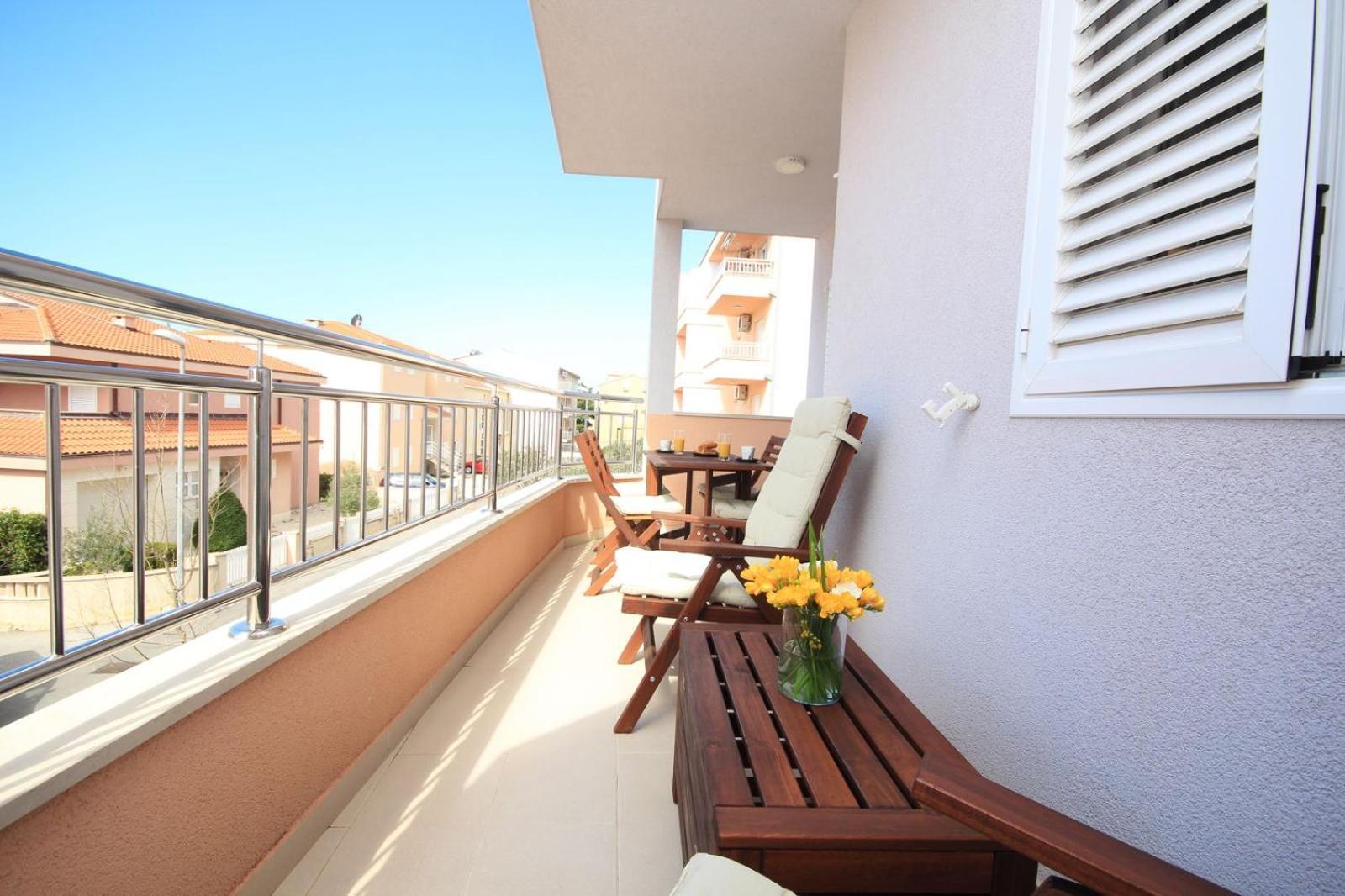 Apartman Ela Makarska Ngoại thất bức ảnh
